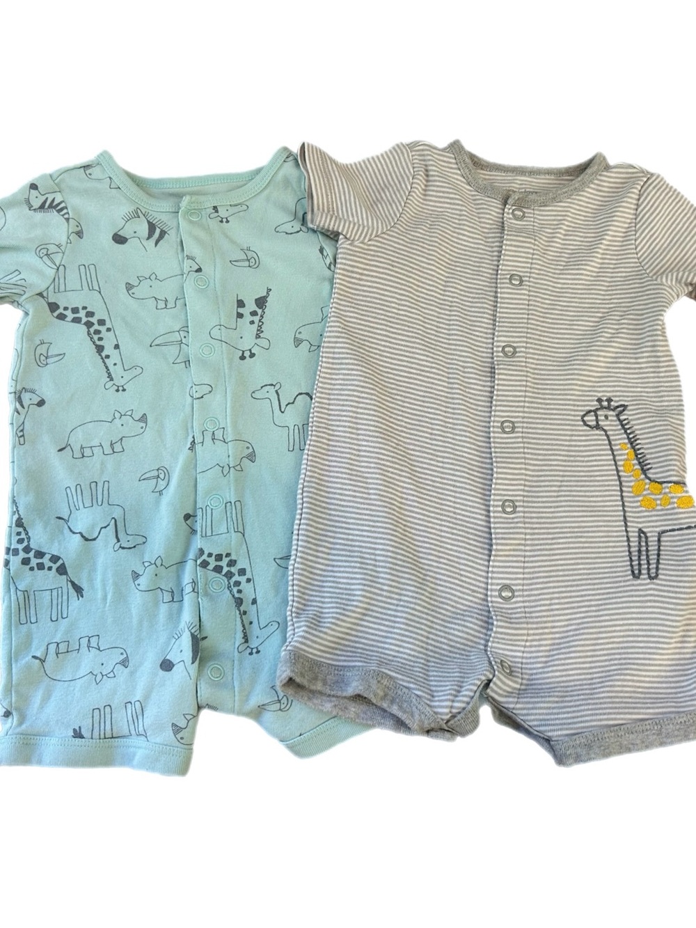 12m Giraffe Print Carters Simple Joys Shorty Shortie Romper Onesies Baby Set